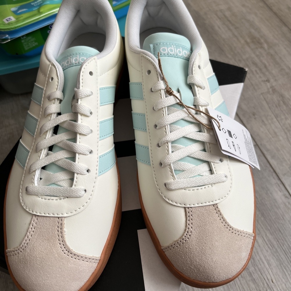 Adidas Women's Vl Court Base Trainers Sneakers Sports Shoes Low Size 8 Lite Blue - Picture 2 of 6